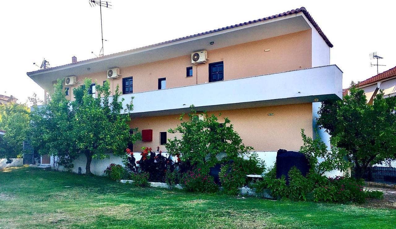 Apartments Magda Polychrono Exterior photo